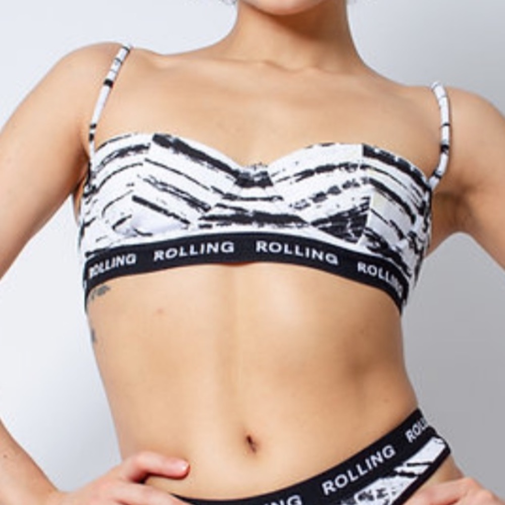 Zebra print pole set